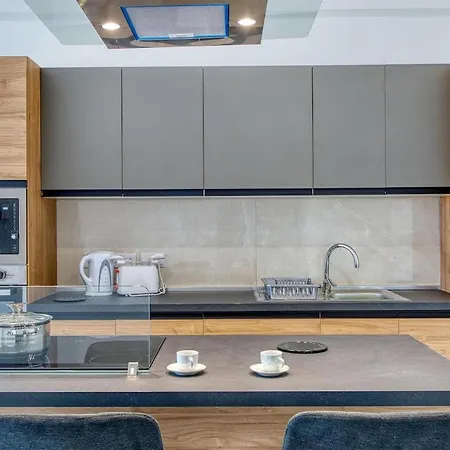 Apartman A 2br Designer Seafront With Wifi, Ac And By 360 Estates San Pawl il-Baħar