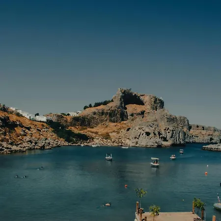 Apartman A 2br Designer Seafront With Wifi, Ac And By 360 Estates *